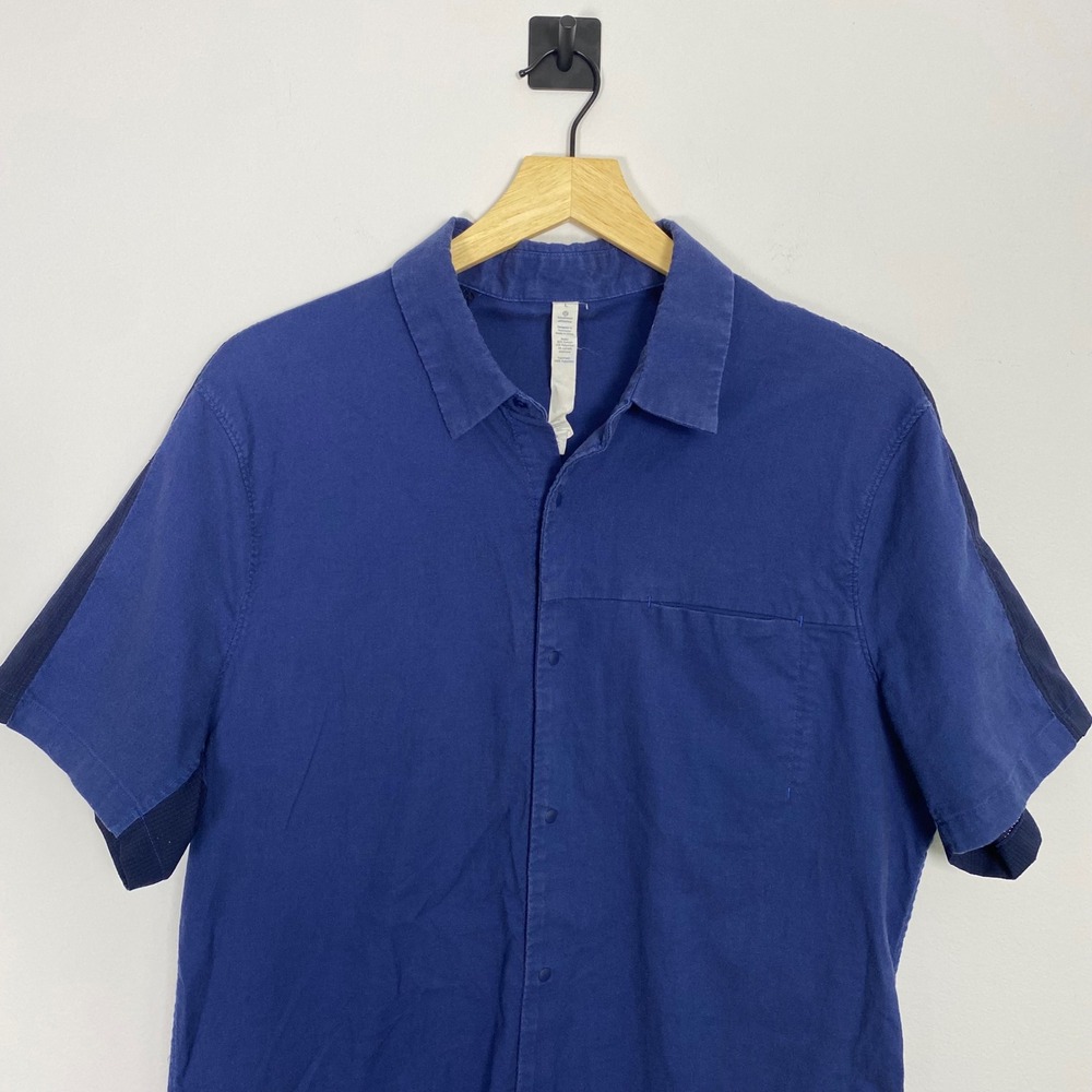 Lululemon Snap To It Short Sleeve Button‎ Up Shirt Blue Size Large Cotton Blend - Picture 6 of 6